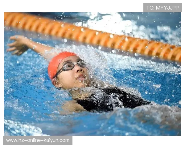 xx区业余游泳公开赛举行，营造全民健身氛围