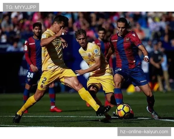 赫罗纳客场2-2战平阿拉维斯,欧战资格争夺遇阻 赫罗纳客场2-2战平阿拉维斯,欧战资格争夺遇阻