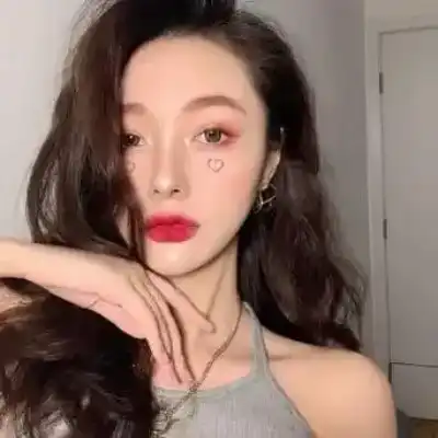 尹荻蔓